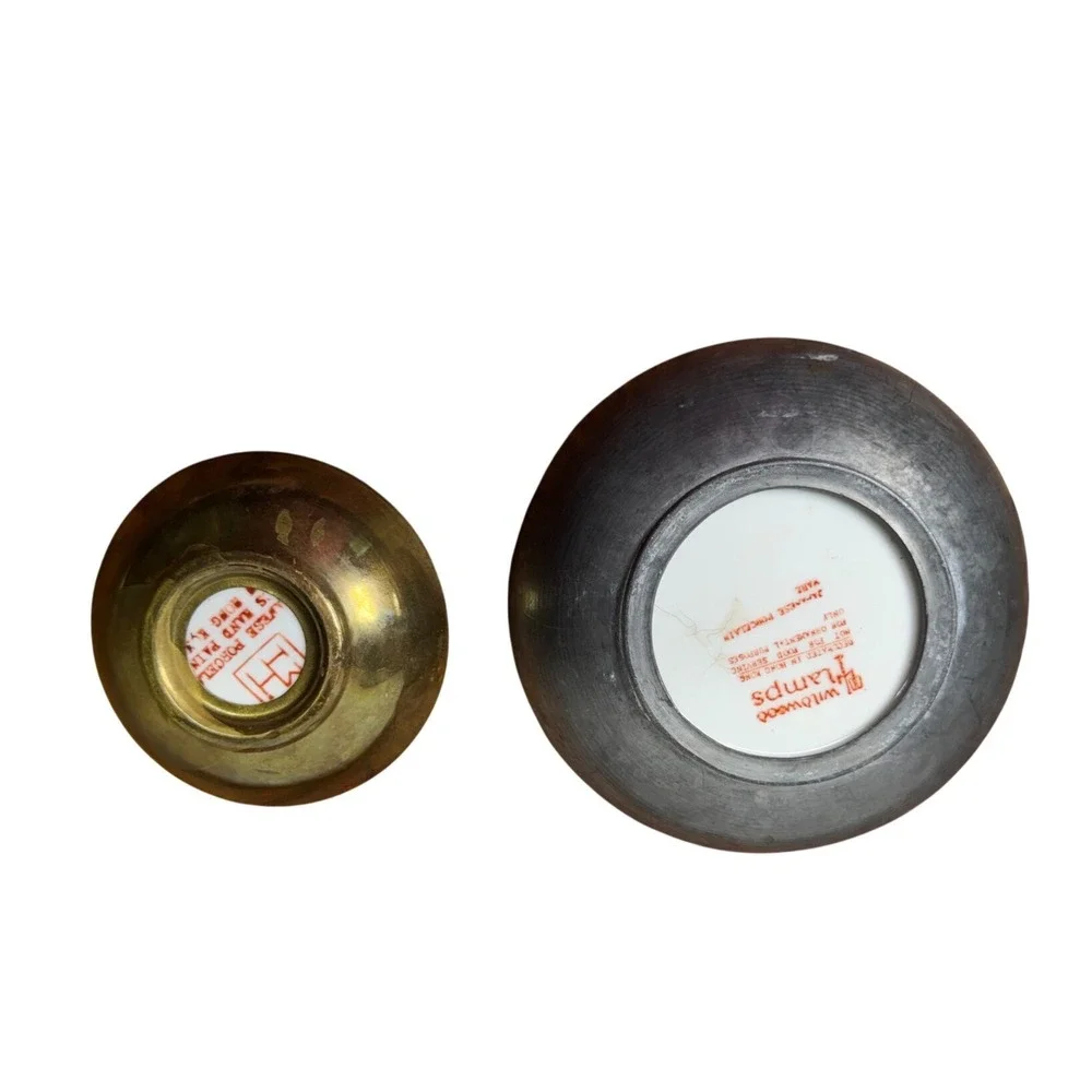 Wildwood Lamps Vintage Porcelain Bowls Pewter Brass Encased Hong Kong Set of 2‎